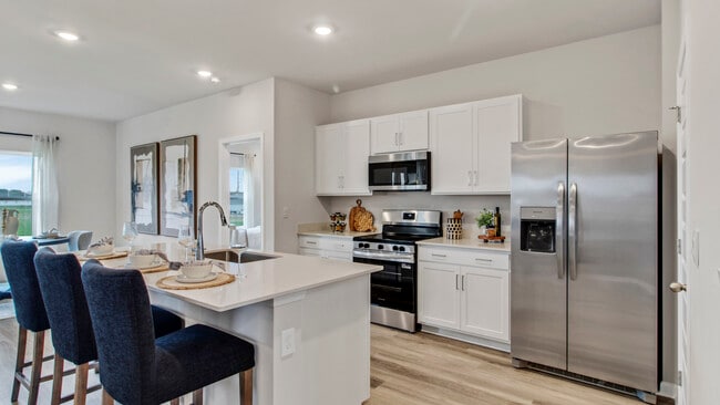 23368 Worcester Ln, Athens, AL 35613 - photo 3