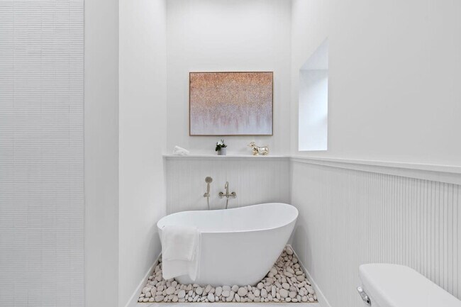 2655 W Huron St unit ID1244914P, Chicago, IL 60612 - photo 7