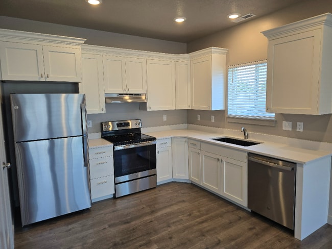 3813 Ogden Ave unit Suite C, Ogden, UT 84403 - photo 2