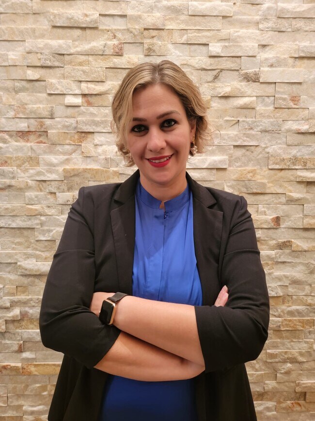 Agent Photo