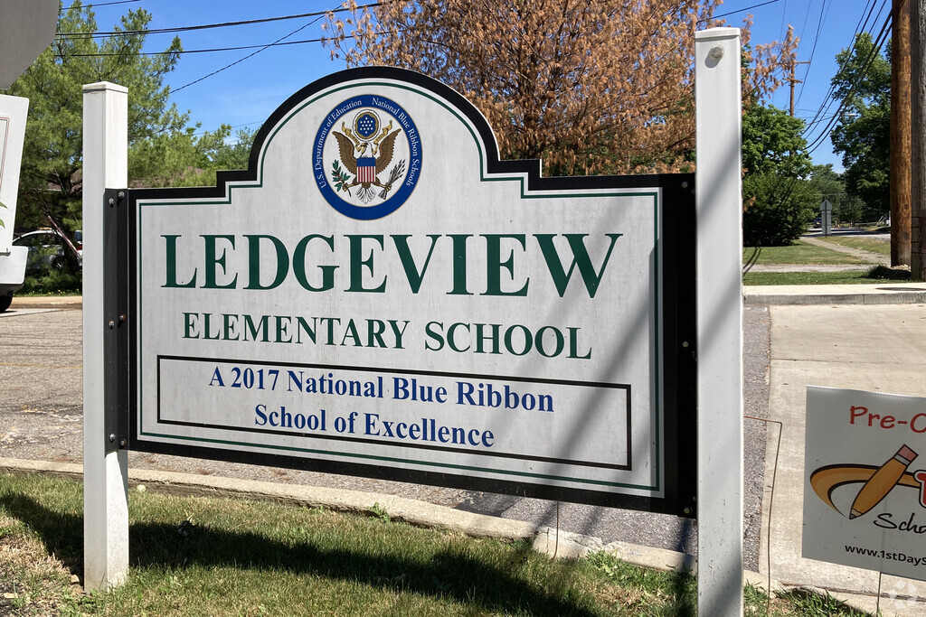 Welcome to Ledgeview Elementary School in Macedonia.