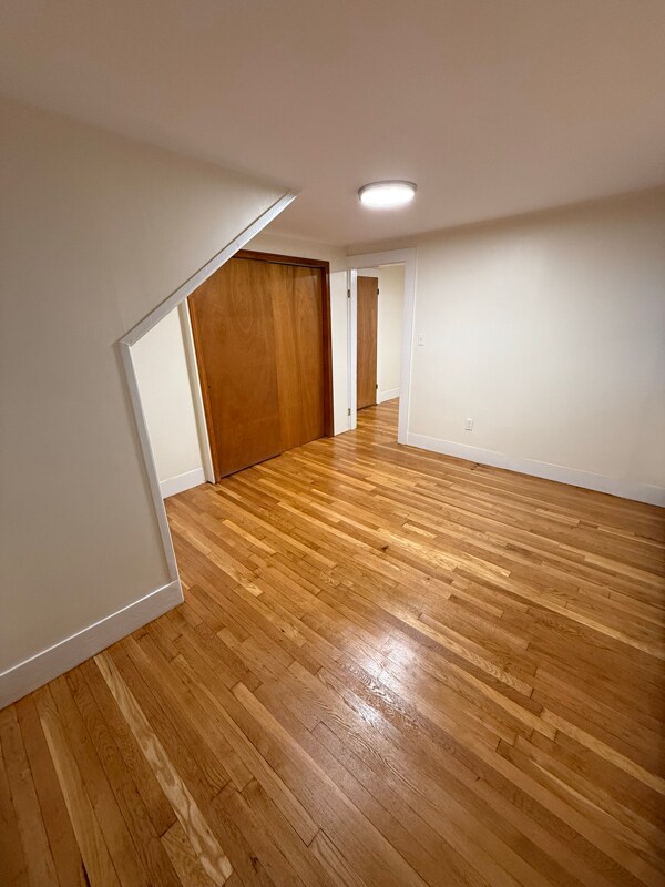 22 Chatham St unit 2R, Lynn, MA 01902 - photo 5