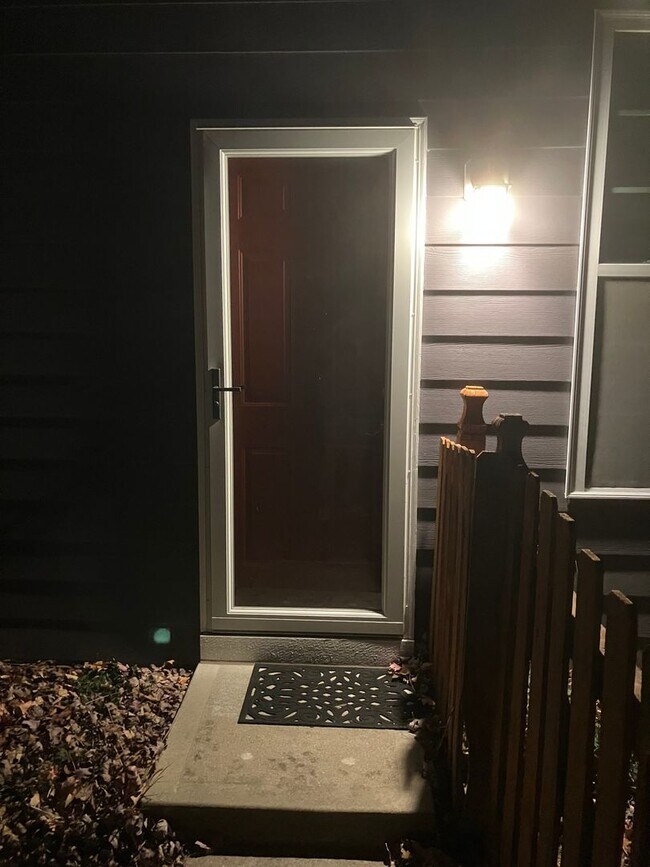 410 Gateshead Ct, Westfield, IN 46074 - photo 5