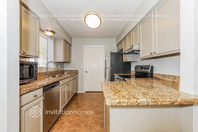 1055 N Recker Rd, Mesa, AZ 85205 - photo 6