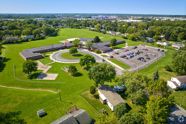 David B. Crane Elementary School has a student-teacher ratio of 9 to 1.