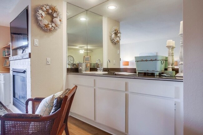 453 S Sierra Ave unit ID1255603P, Solana Beach, CA 92075 - photo 6