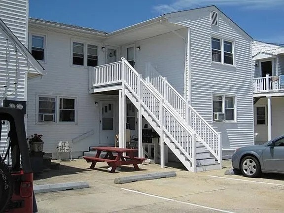 109 W Brigantine Ave unit 6, Brigantine, NJ 08203 - photo 3