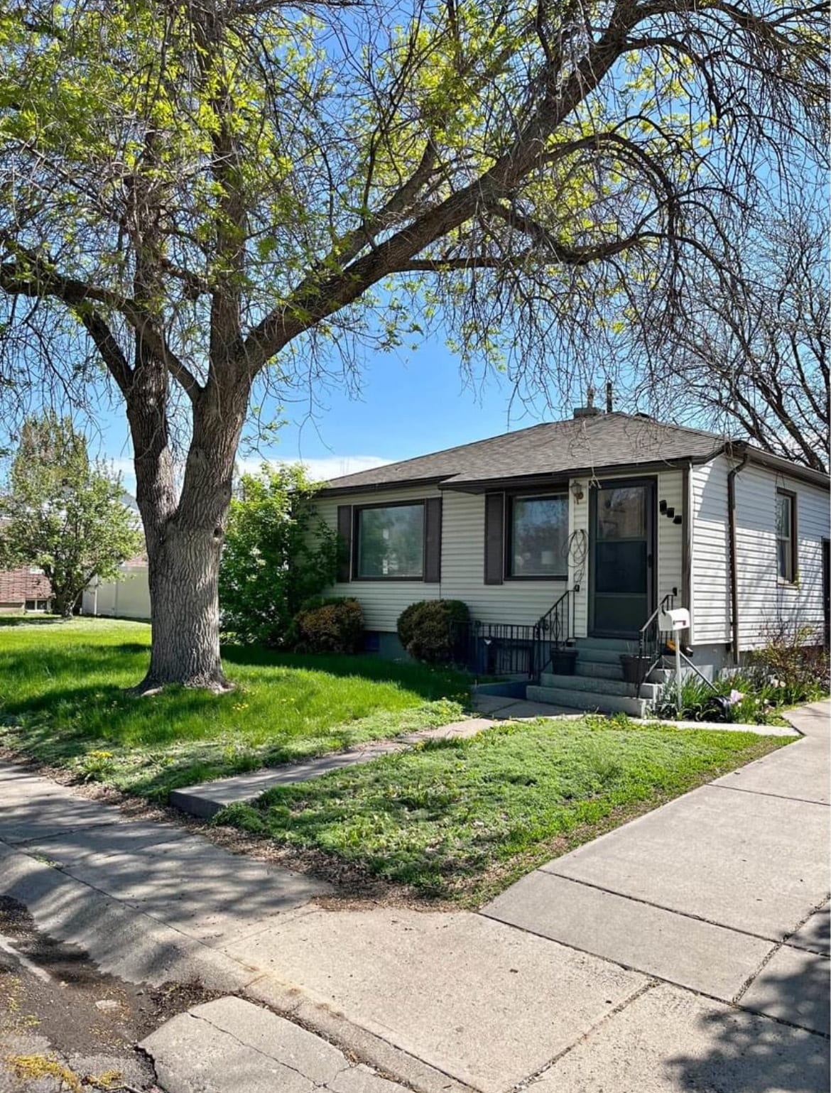 374 Filmore Ave unit Main House, Pocatello, ID 83201 - photo 1