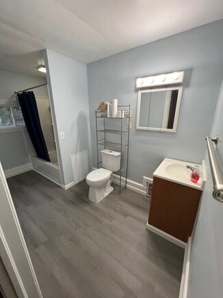 9 Peacock St Unit 3, Auburn, NY 13021