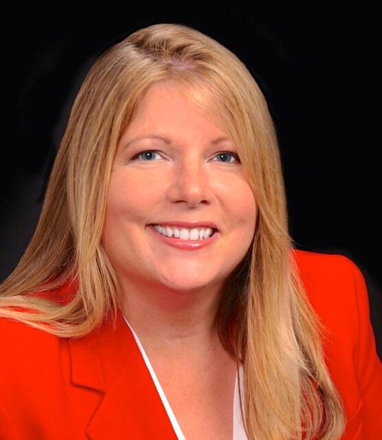 Lorraine Tracy