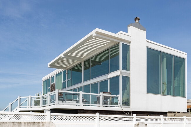 Ocean-facing homes are highly sought-after in Atlantic Beach, NY.