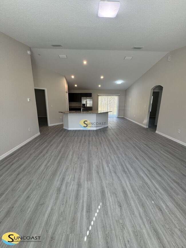 125 Juniper Loop Cir, Ocala, FL 34480 - photo 6