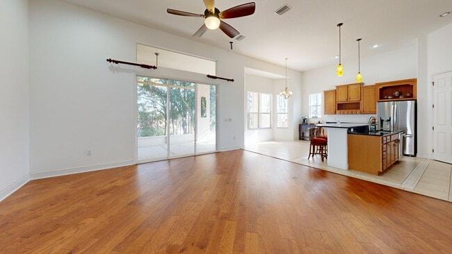 2257 N Hickory Glen Point, Hernando, FL 34442 - photo 2