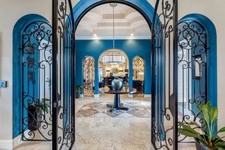 5611 NW 112th Ave, Doral, FL 33178