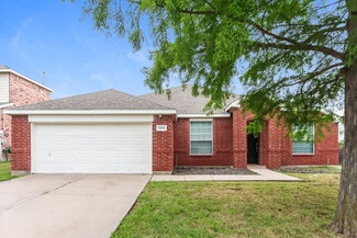 1203 Hampton Dr, Forney, TX 75126