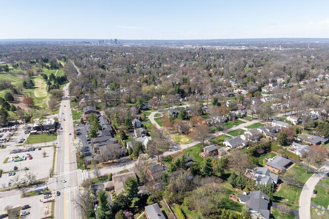 Indian Hills is conveniently located near downtown Louisville.