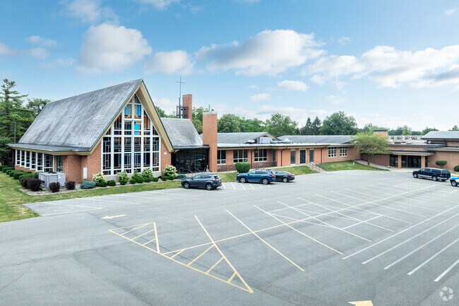 St. John Lutheran School is a private, Lutheran school located in Champaign, IL.