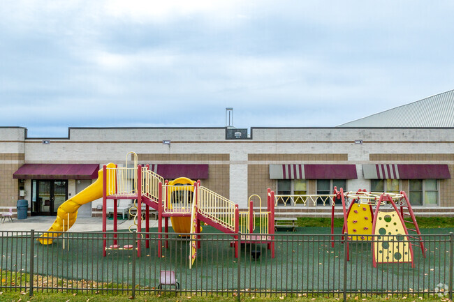 Worthington Christian School is located in Worthington Crossing, Westerville, Ohio.