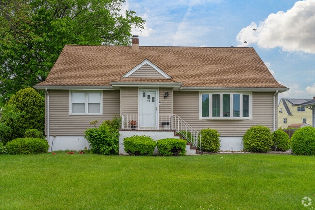 Cape Cod homes are common in South Hackensack neighborhoods.