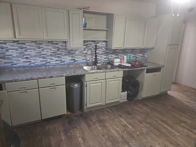 1503 Palmer Ave, Pueblo, CO 81004 - photo 4