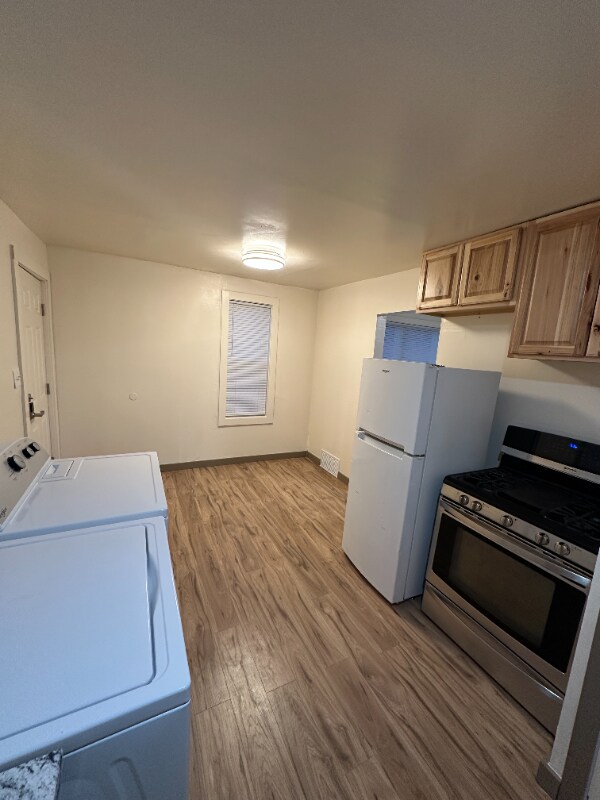 221 W Park Ave unit 2, Anaconda, MT 59711 - photo 4