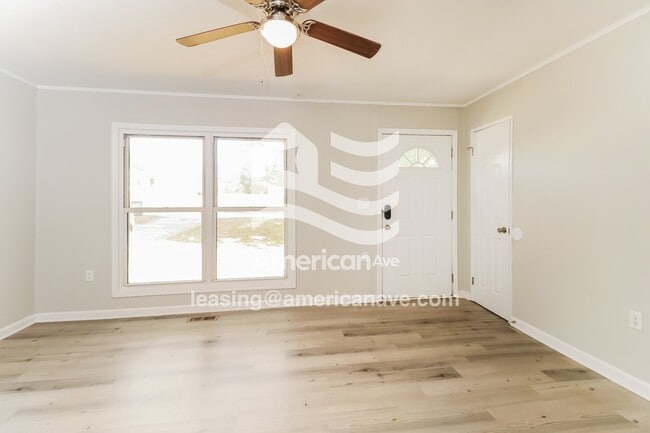 111 Camellia Cir, Gaffney, SC 29341 - photo 4