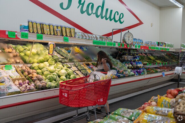The Piggly Wiggly in Neshota offers fresh produce for residents.