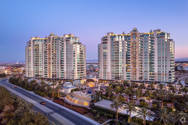 Two luxury skyscrapers offer vertical living and infinite views at One Queensridge Place.