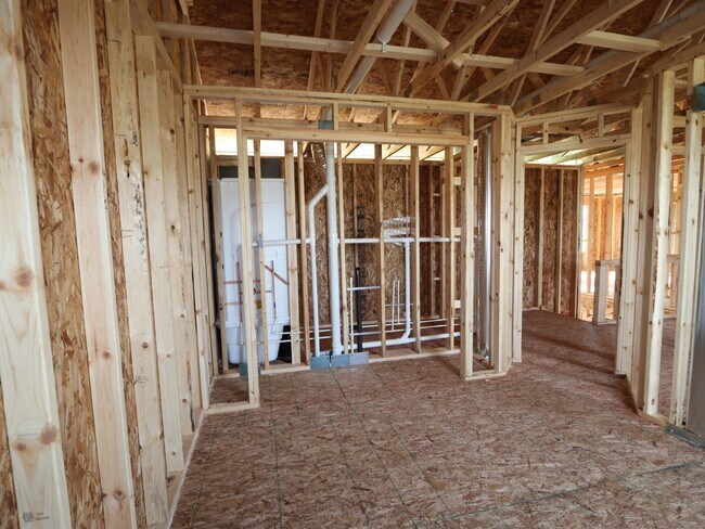 1671 Patterson Ave, North Aurora, IL 60542 - photo 6