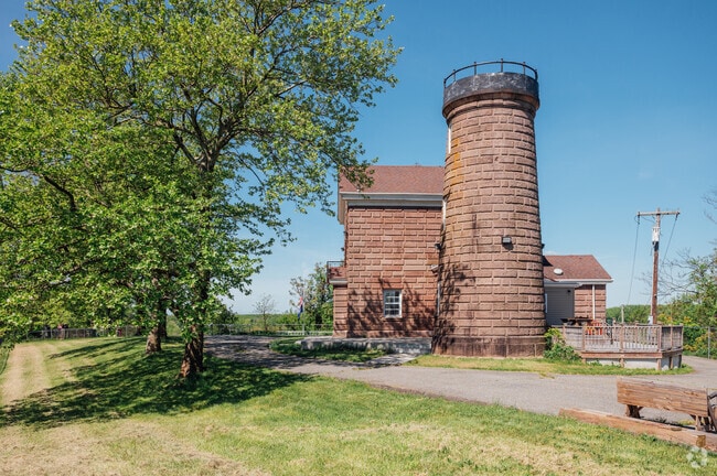 The Princes Bay Light is an active lighthouse in Charleston.