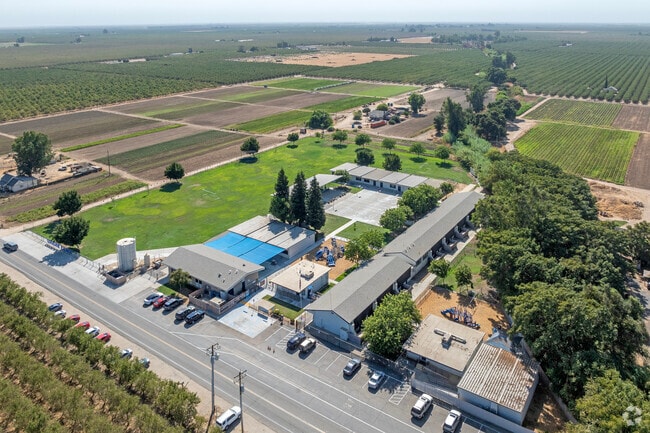 A view of Dixieland Elementary School in Madera County.