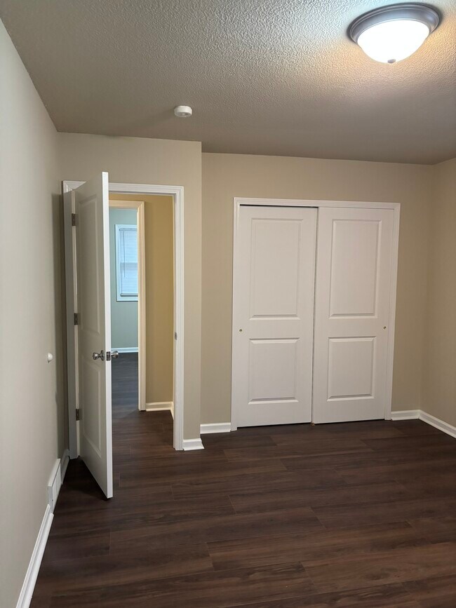 8599 E H Ave, Kalamazoo, MI 49048 - photo 7