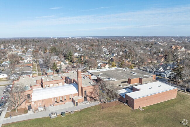 Abbott Middle School encourages critical thinking.