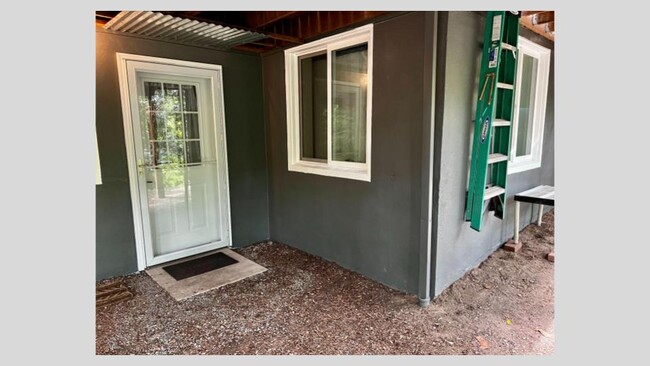 Private keyless entry door