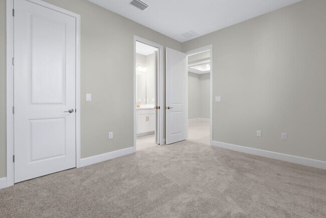 7782 Waining Moon Way, Sarasota, FL 34241 - photo 6