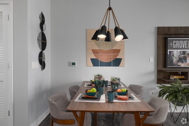 2BR, 2BA - 1,100SF - Dining Room