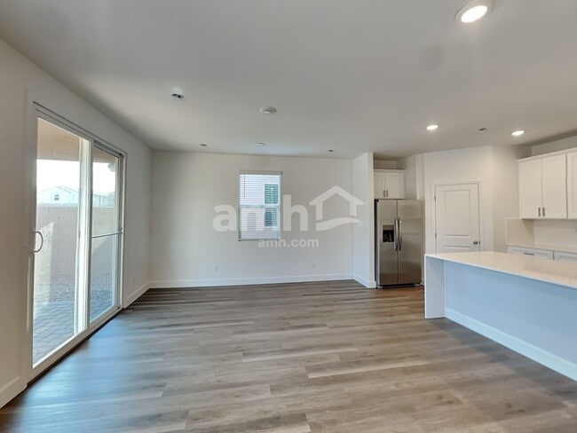 6453 Aspen Mountain Ave, Las Vegas, NV 89141 - photo 4
