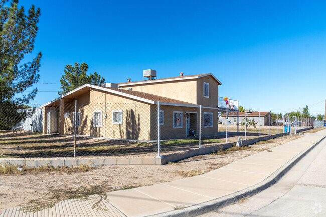 Stucco homes are the top choice in San Elizario.