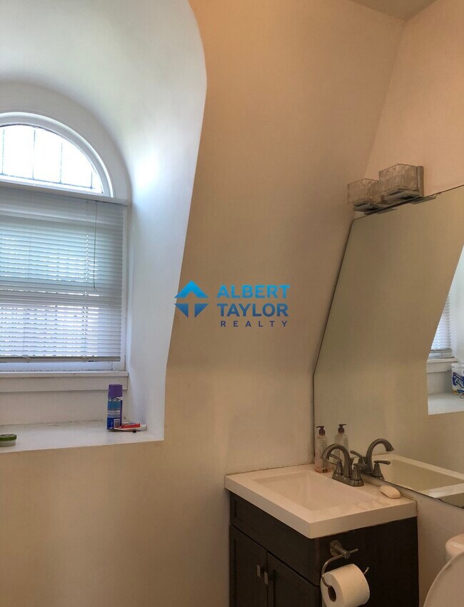 176 Northampton St unit 3, Boston, MA 02118 - photo 7