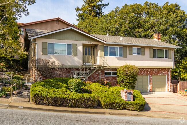 Capuchino has a number of split-level homes.