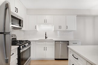 3515 Central Rd Unit 104, Glenview, IL 60025