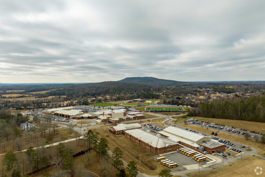 Full campus of Sparkman 9th Grade School in Huntsville Alabama.