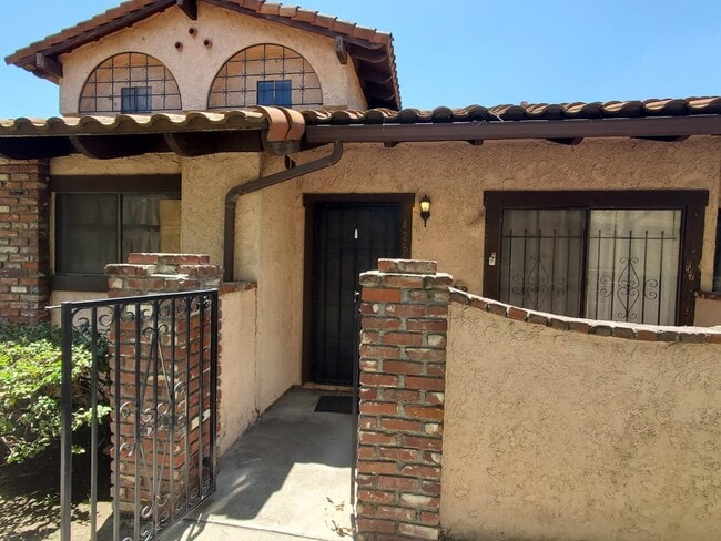 Summer Move-In Special!! $2700/Month