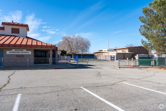 Wilsona Achievement Academy has a 15:1 student-teacher ratio.