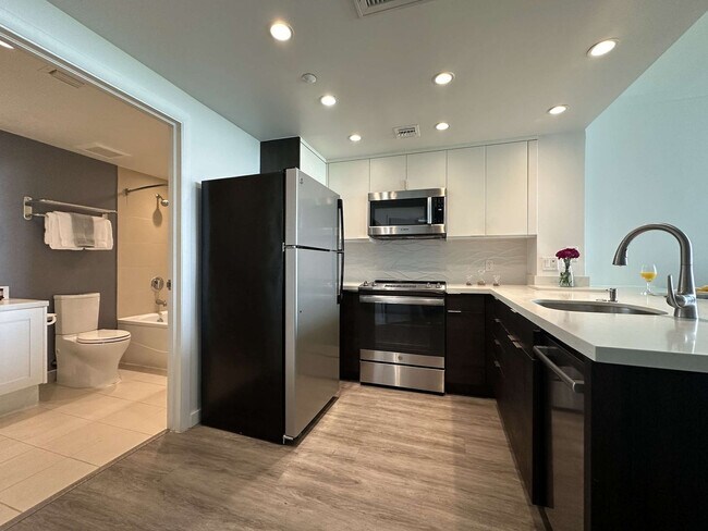 2889 Mcfarlane Rd unit ID1240597P, Miami, FL 33133 - photo 7