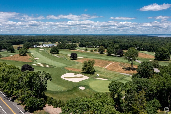 Come play a round of golf at the Huntington Country Club.