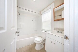 222 Howard Ave Unit B, New Haven, CT 06519