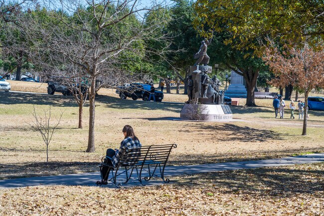 Uptown Austin delivers a outdoor lifestyle close to downtown.
