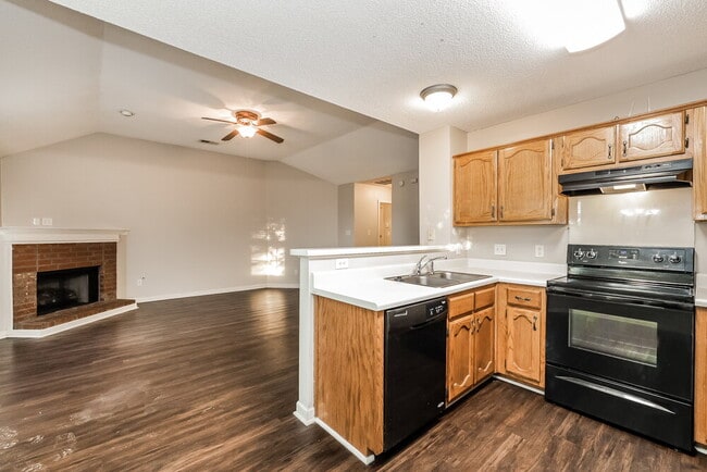 2737 Breezy Ridge Trail, Cordova, TN 38016 - photo 7