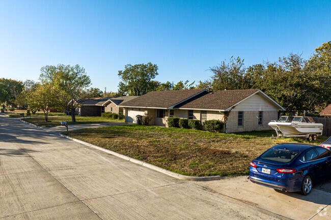 Princeton features beautiful ranch-style homes with spacious, open layouts.